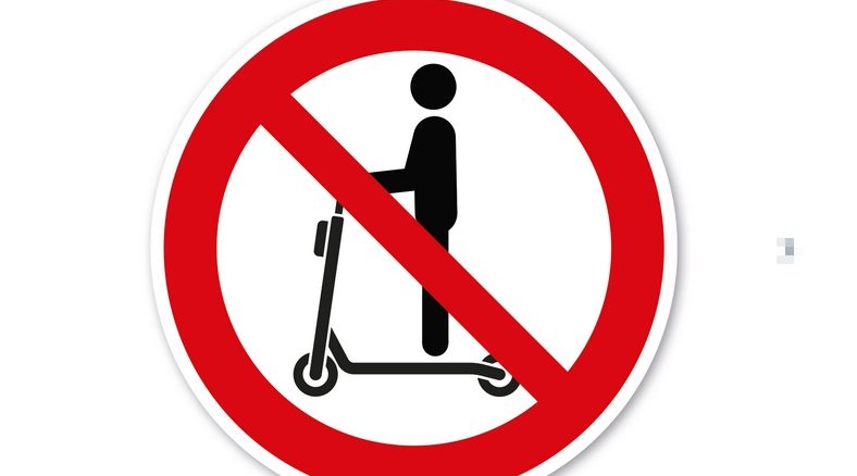 Verbotsschild für E-Scooter